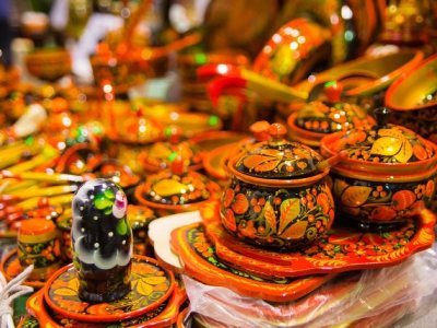 الفنون والحرف الشعبية الروسية