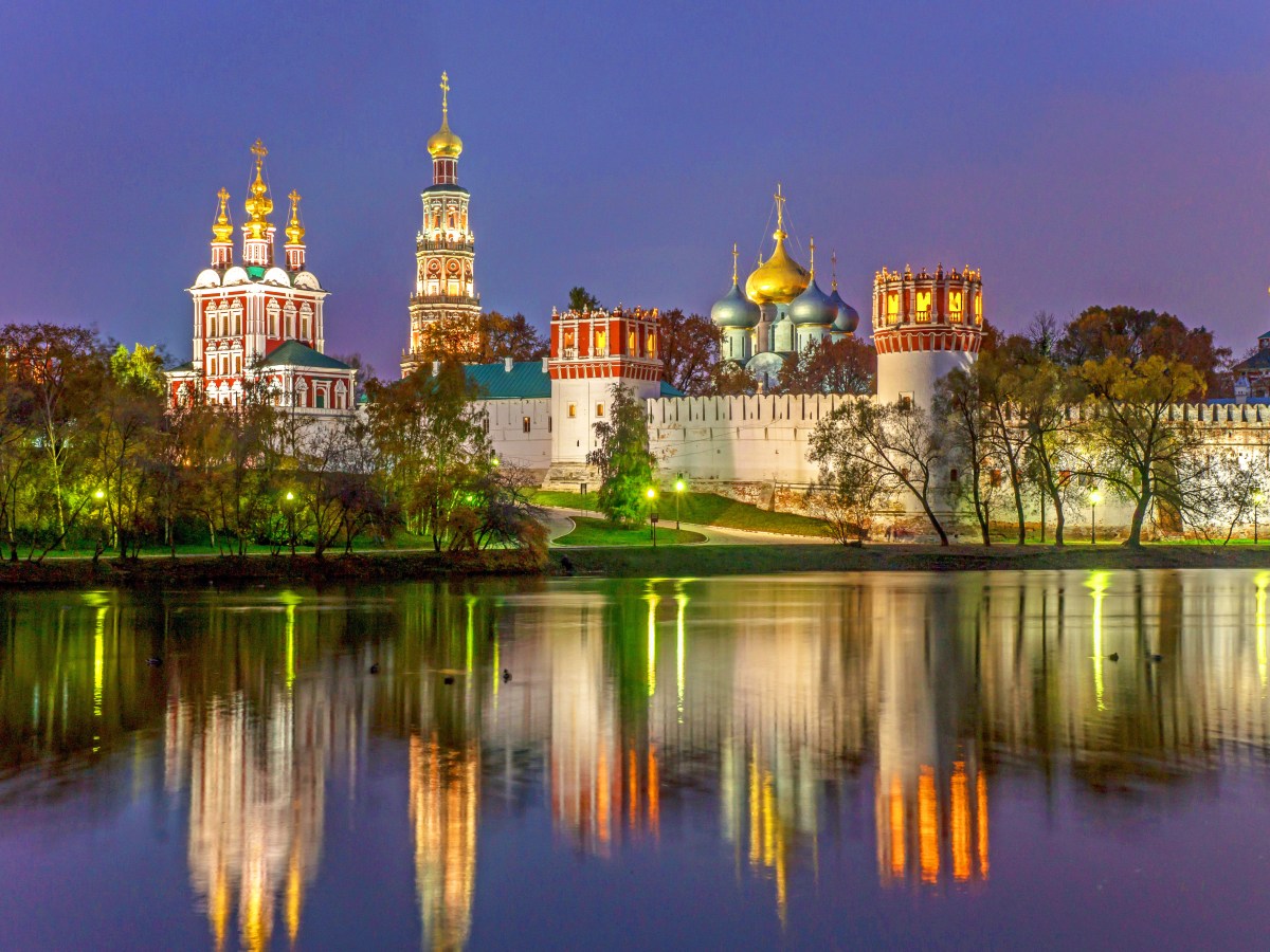 ديرنوفوديفيتشي- جوهرة الفن المعمارى الروسي