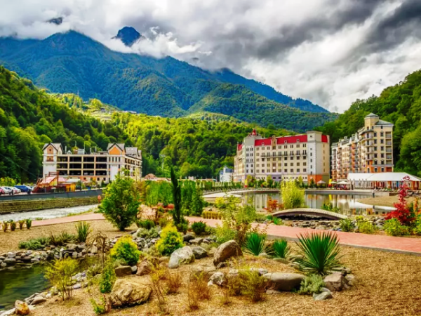 “روزا خوتور”منتجع روسي على الطراز العالمي