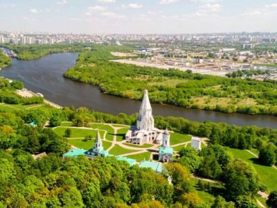 “بساتين التفاح” في منتزه كولومنا